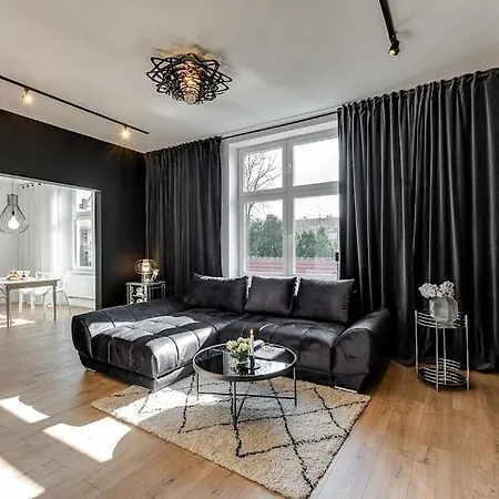 Jan III Sobieski - Luksusowy Apartament L Z Darmowym Prywatnym Parkingiem Gliwice Exterior foto