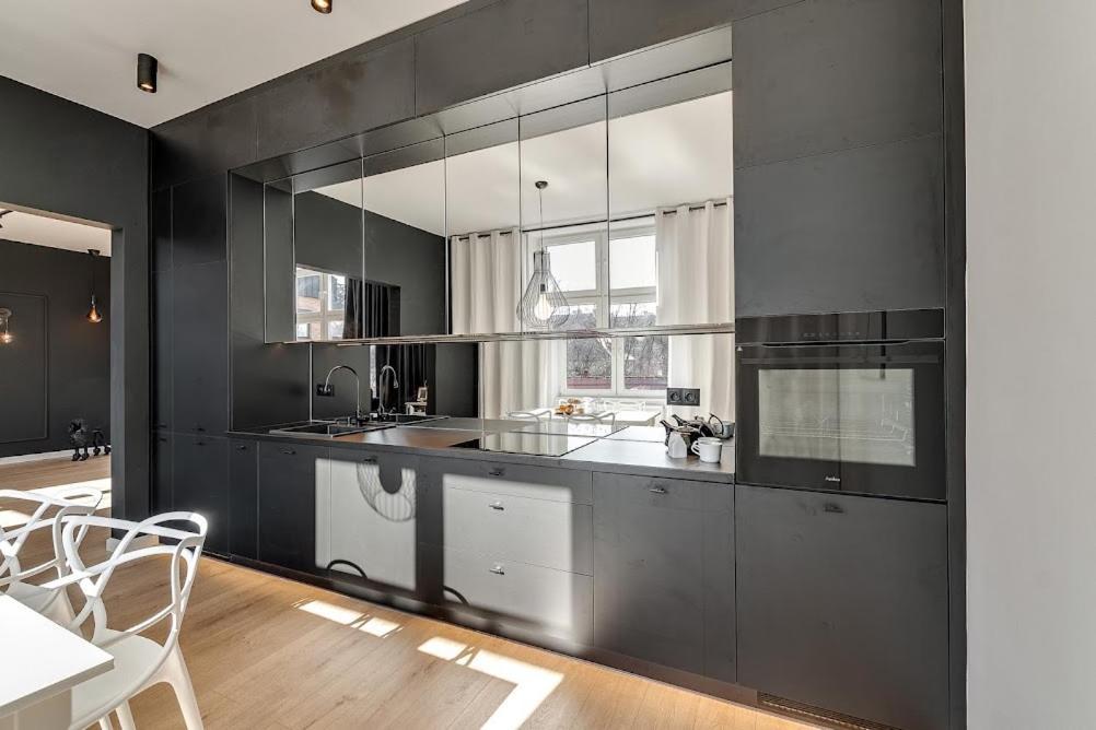 Apartment Jan Iii Sobieski - Luksusowy L Z Darmowym Prywatnym Parkingiem